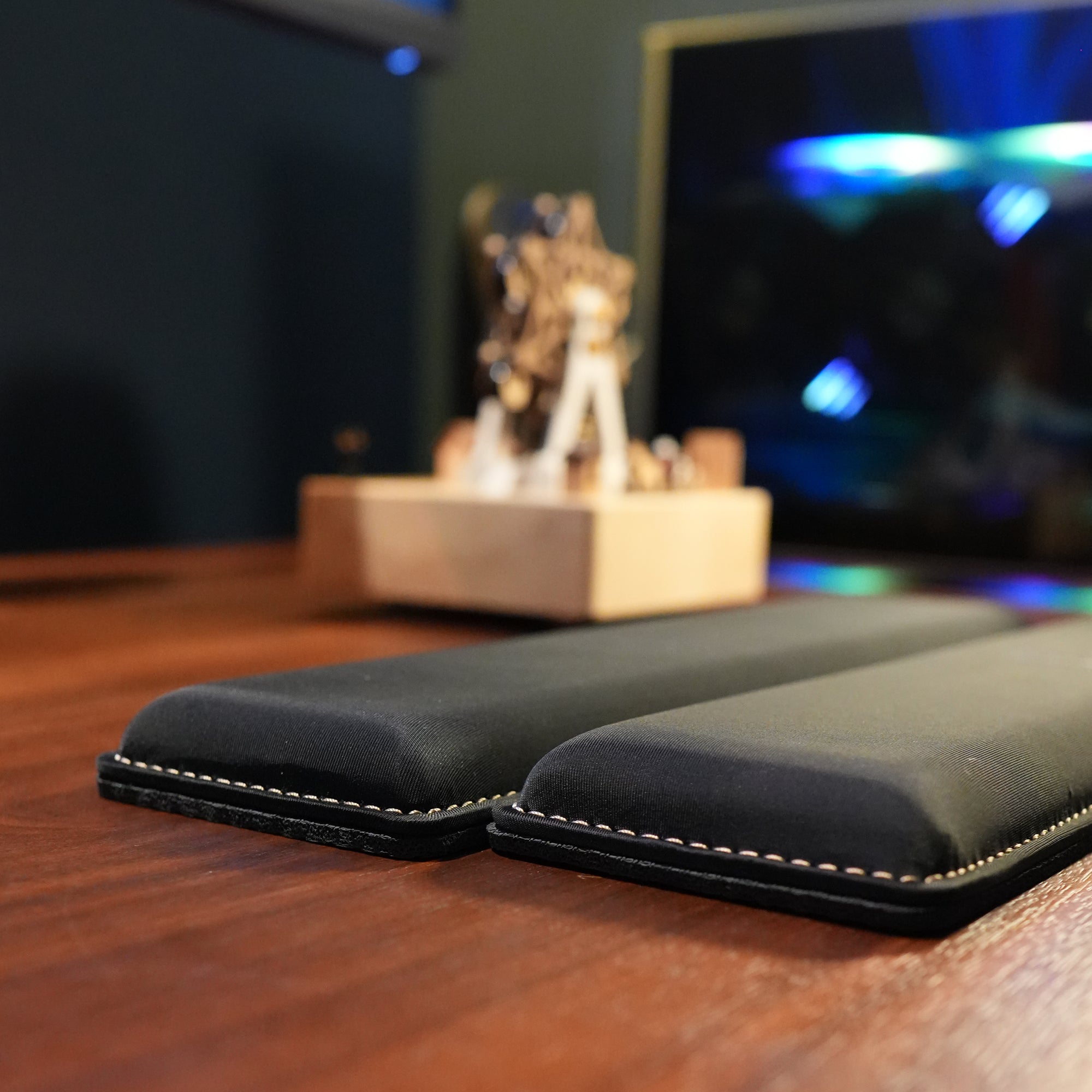 CLOUD v2 Cooling Gel Memory Foam Wrist Rest