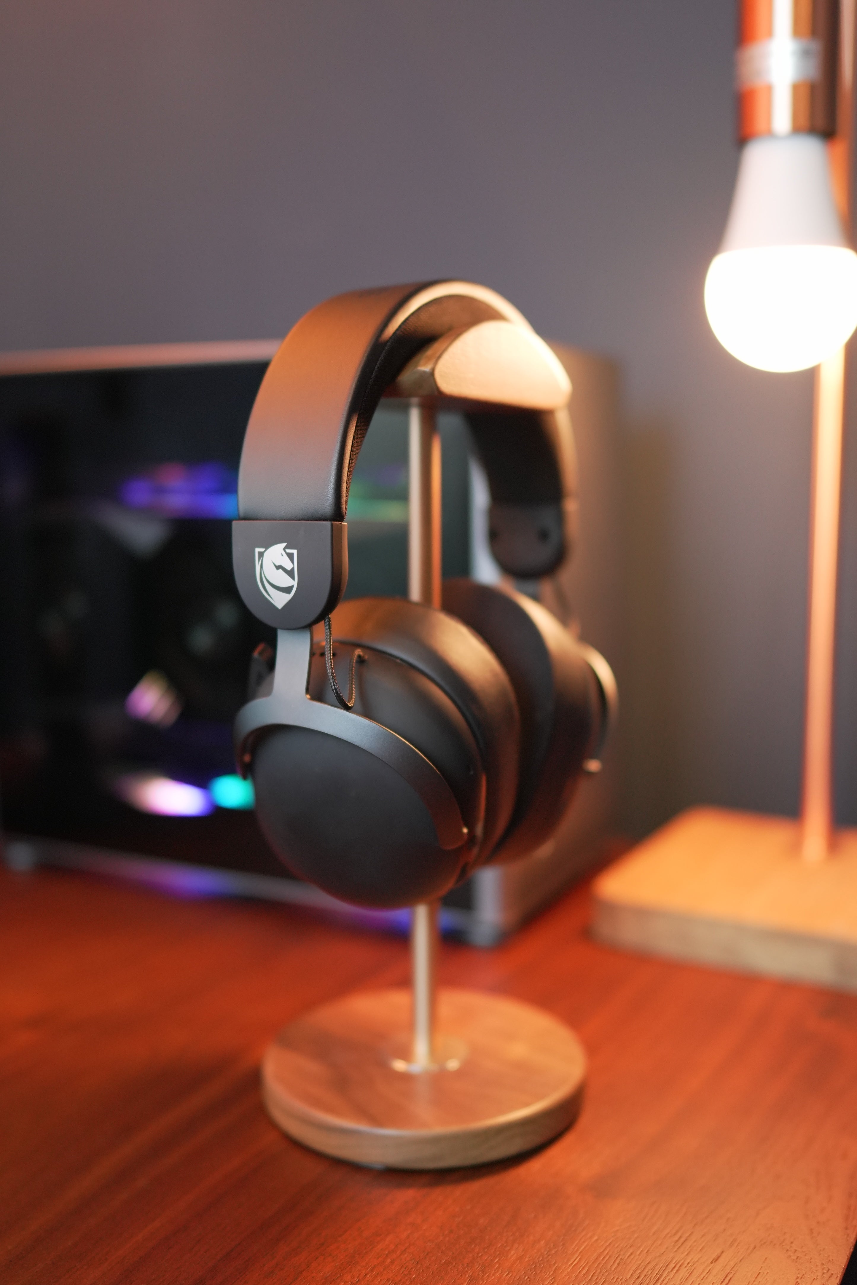 Valkyrie Wireless Low-Latency Gaming Headset