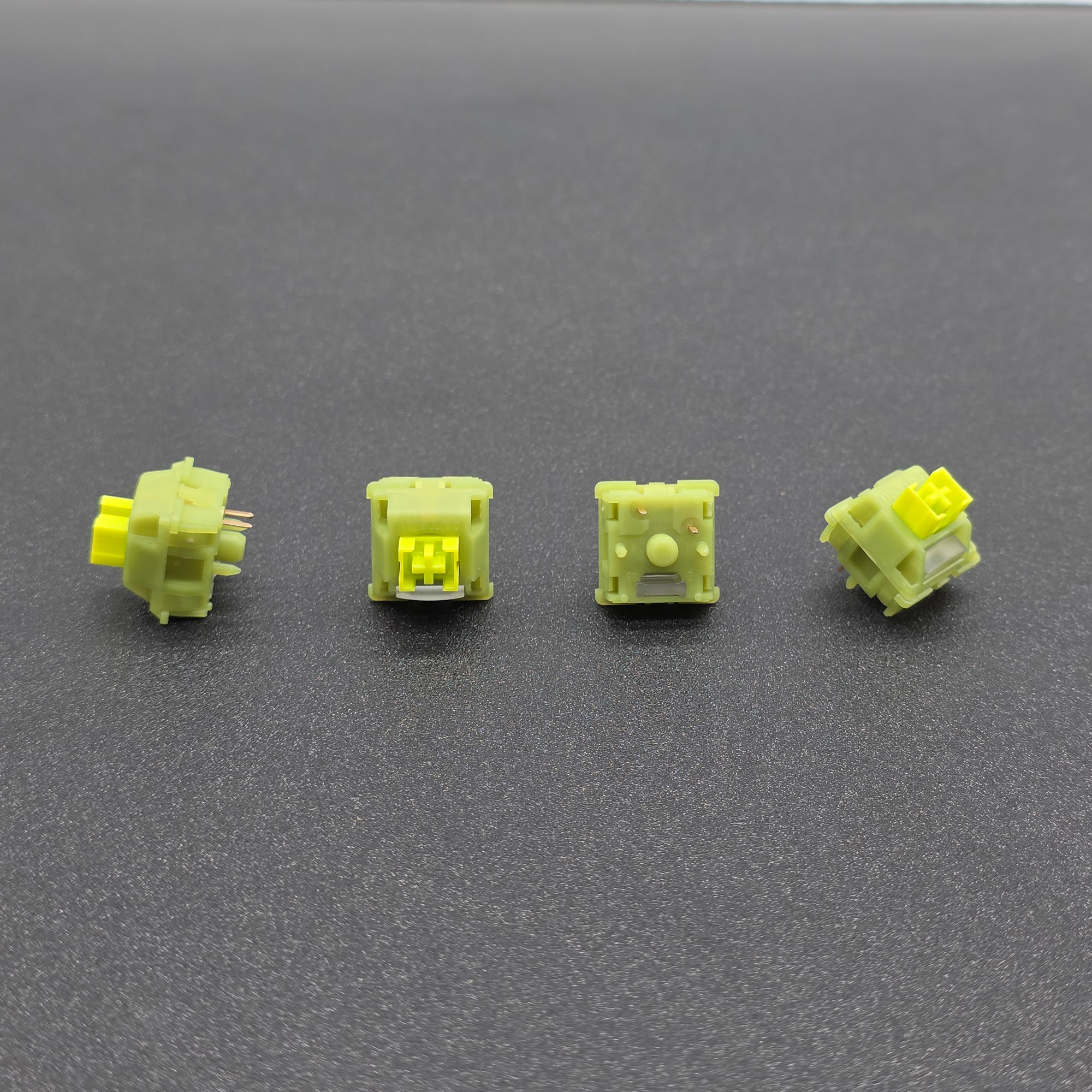 OUTEMU Silent Lemon v3 - Silent Tactile (10pcs/pk)