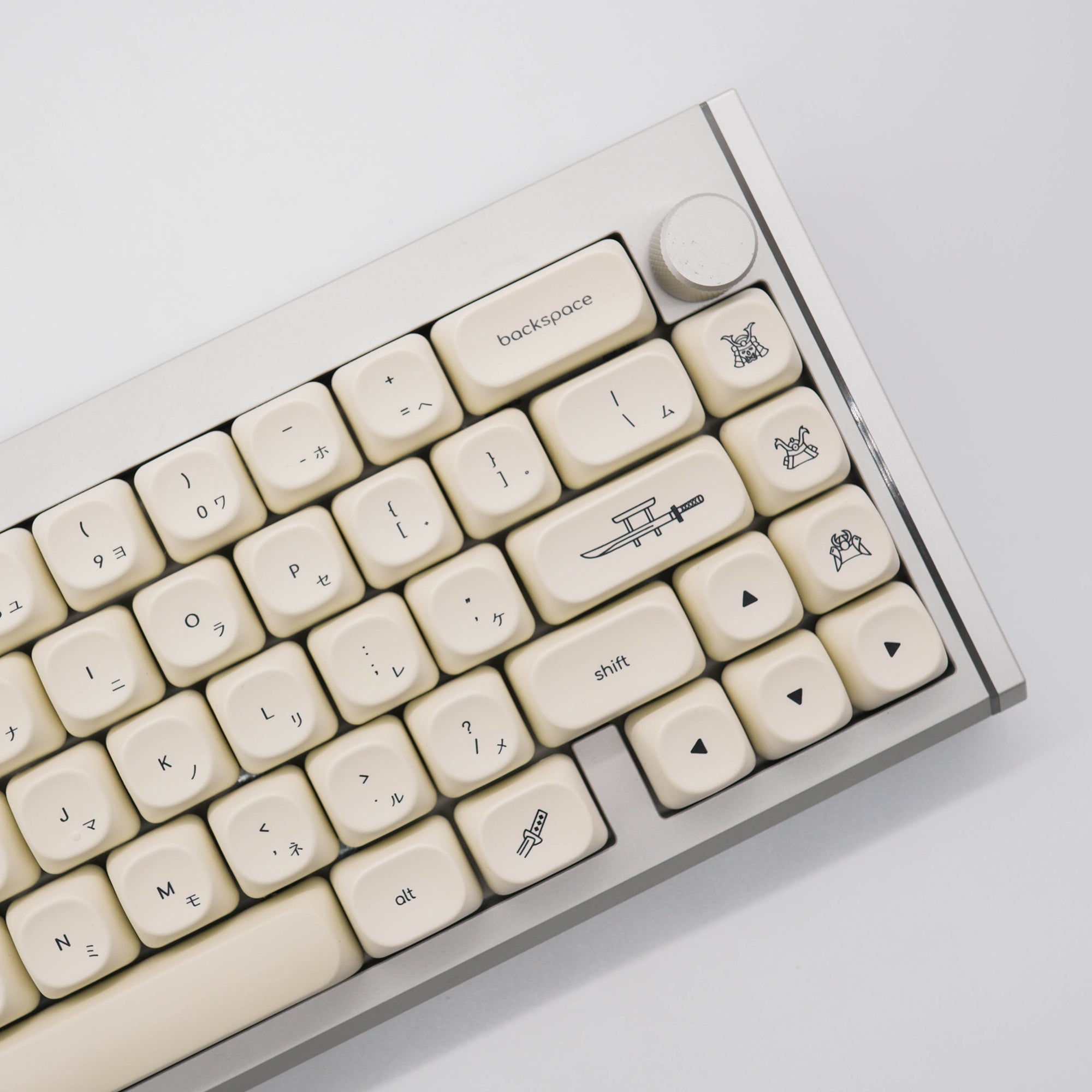 PYROIS 65 Silver Prebuilt