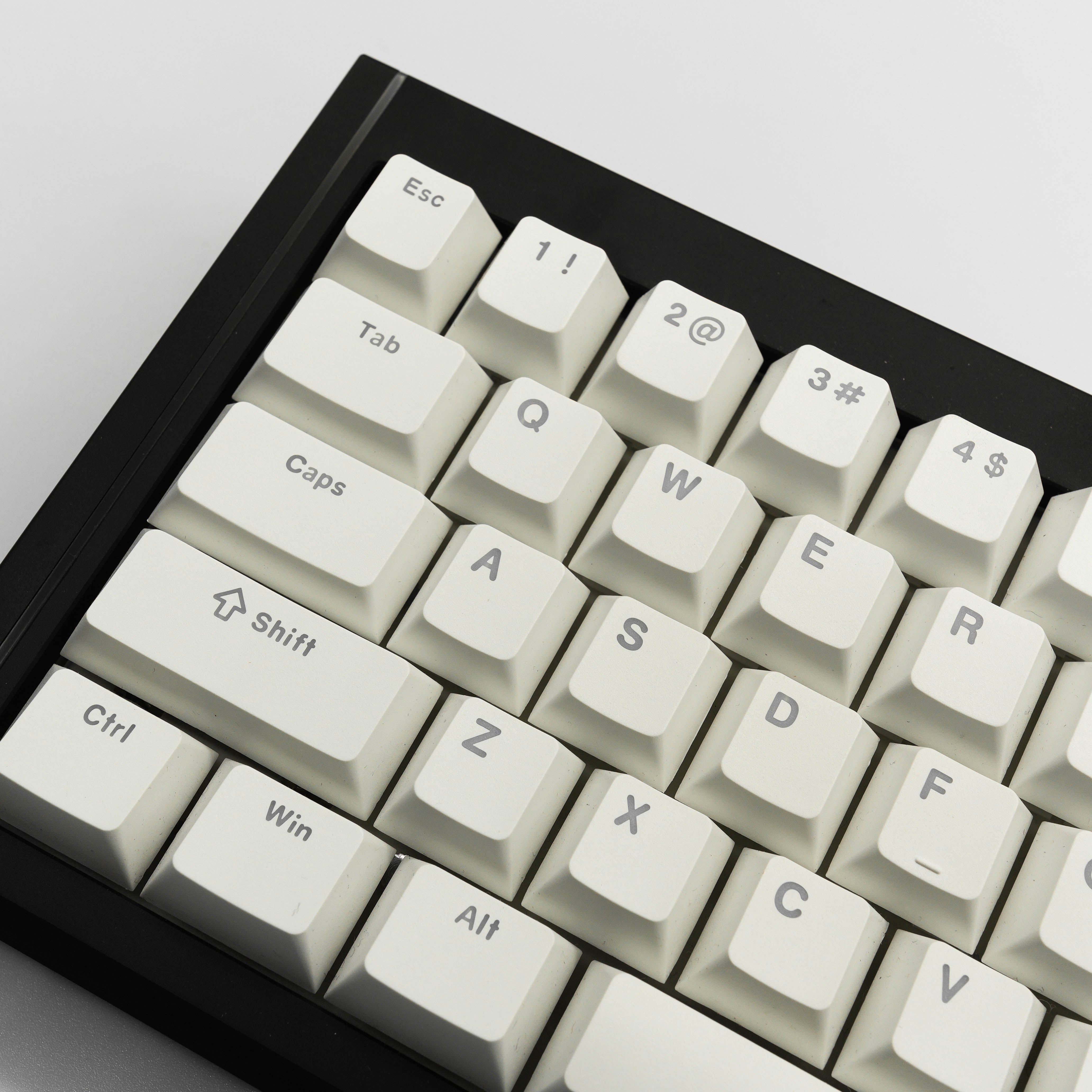 Shine Through Keycap Set